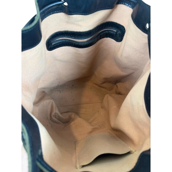 Black Faux Leather Shoulder / Crossbody Bucket Bag with Adjustable Straps - Picture 7 of 7